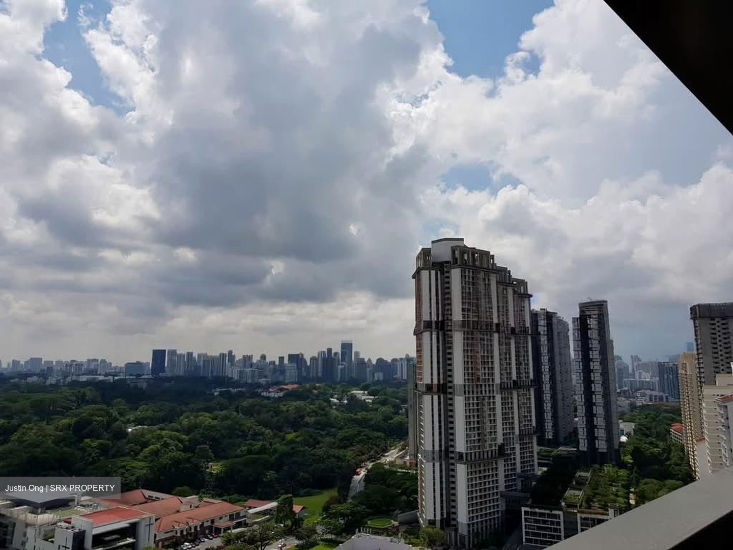 Commonwealth Towers (D3), Condominium #558060281